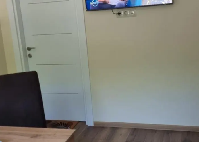 דירה Luxe Mimoza וארנה