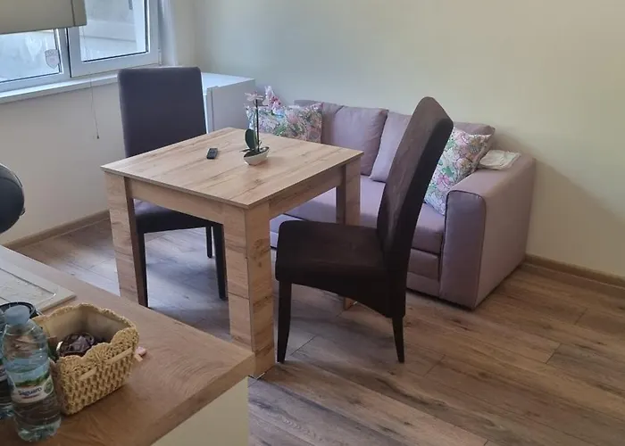 Luxe Mimoza וארנה